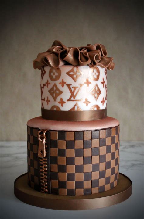 lv men birthday cake|louis vuitton birthday cakes.